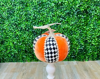 7inch Mark Roberts Harlequin Pumpkin - SHORT