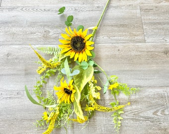 Sunflower Filler Spray ~ 30 inches