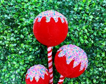 Red & Pink Candy Ball Spray - 22 Inch