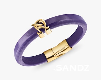 Omega Psi Phi Fraternity leren herenarmband: Omega Lightning Bolt-bedel in het midden