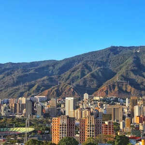 Caracas y Ávila de Bello Monte (landscape)
