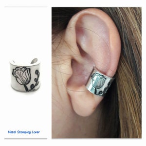 Helix earring Flower earring Ear cuff no piercing Conch earring Cartilage earring Wide ear cuff Fake piercing Ear wrap Hand stamped