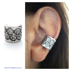 Helix earring Conch earring Ear cuff no piercing Cartilage earring  Wide ear cuff Fake piercing Hand stamped Hammered edges Free shipping