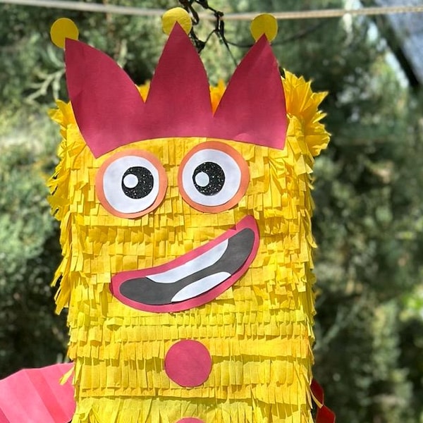 Piñata Numberblocks, Pinata numer 3 żółta, inspirowana 22”x8”x5”