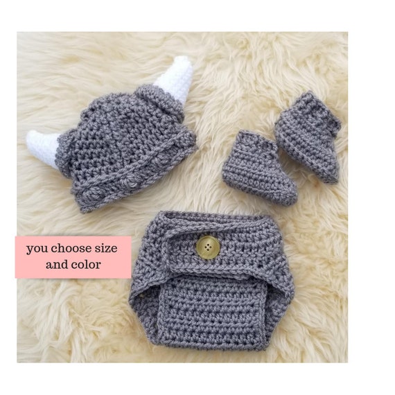 crochet newborn outfit