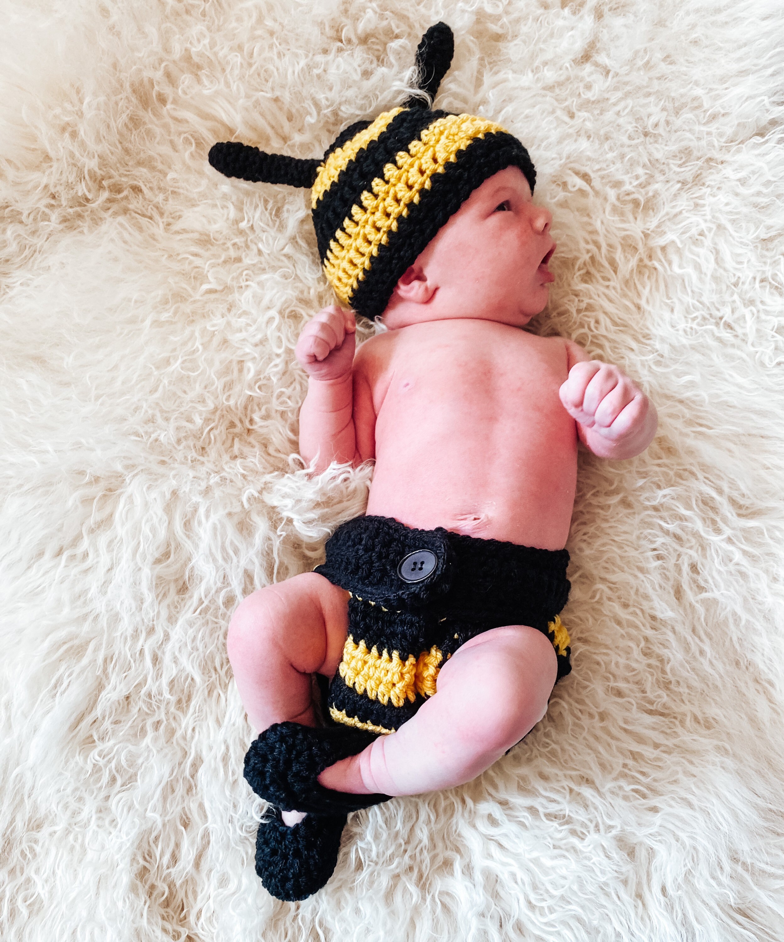 BEE OUTFIT Bee Costume Crochet Baby Outfit Etsy