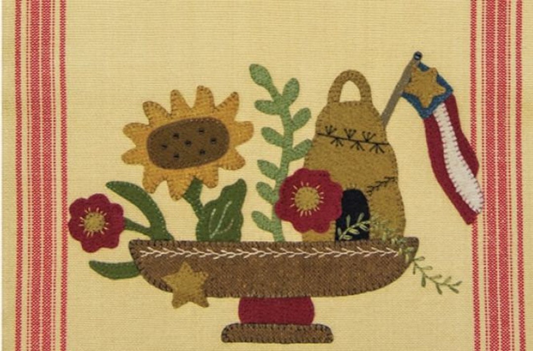 Vintage Table Runners July Folk Art Penny Pattern by Buttermilk Basin ...
