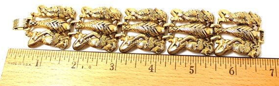 Vintage Molded Egyptian Revival Gold Tone Bracelet - image 4