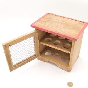Wooden egg box with mesh door