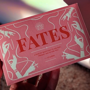 FATES-deck | Vragen voor jou uit het verleden, het heden en de toekomst | Kaartspel voor één of meerdere spelers | Zelfontdekking of vriendschappen verdiepen