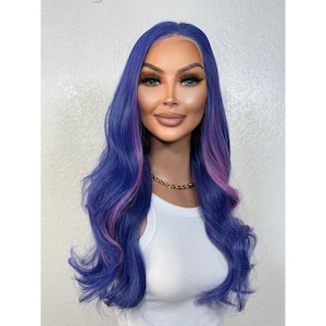 Peluca azul púrpura real, peluca balayage Peek-a-Boo lavanda, capas que enmarcan el rostro, encaje frontal de 33 x 15 cm, peluca multidireccional con raya al medio.