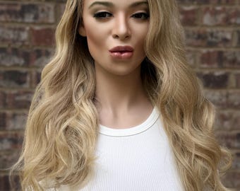 LAUREN pruik van echt haar met kant | Blonde natuurlijke asbruine balayage | Handgeknoopte kanten top | 18"-22" inch | Natuurlijke dichtheid