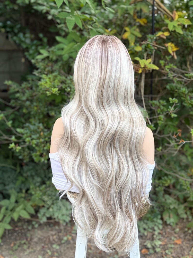 IJsblonde rokerige balayage-pruik met kant, lang haar, gezichtskaderlagen, mengsel van echt haar, 24-26 inch afbeelding 9