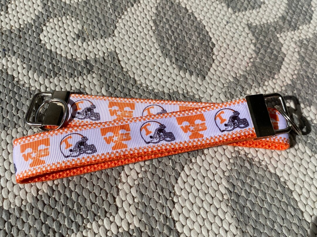 Tennessee Keychain Tennessee Key Fob Tennessee Vols Etsy