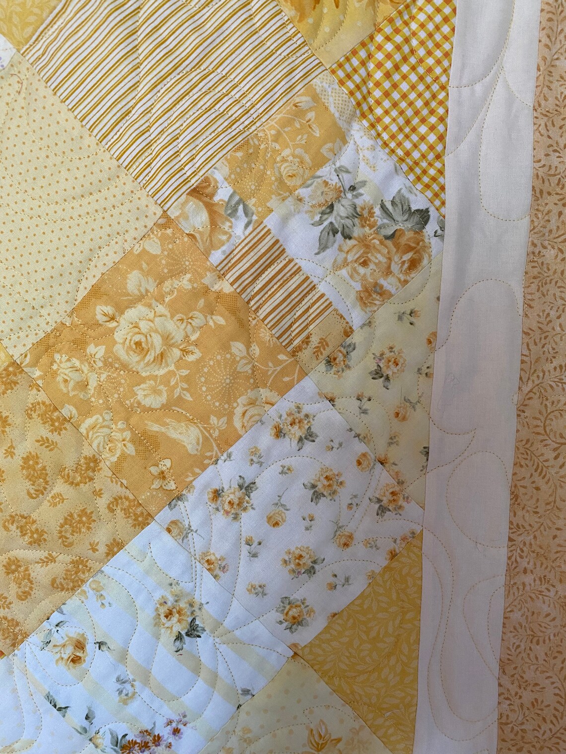 Yellow Roses Quilt Quilts for Sale Handmade Quilts Quilts Etsy