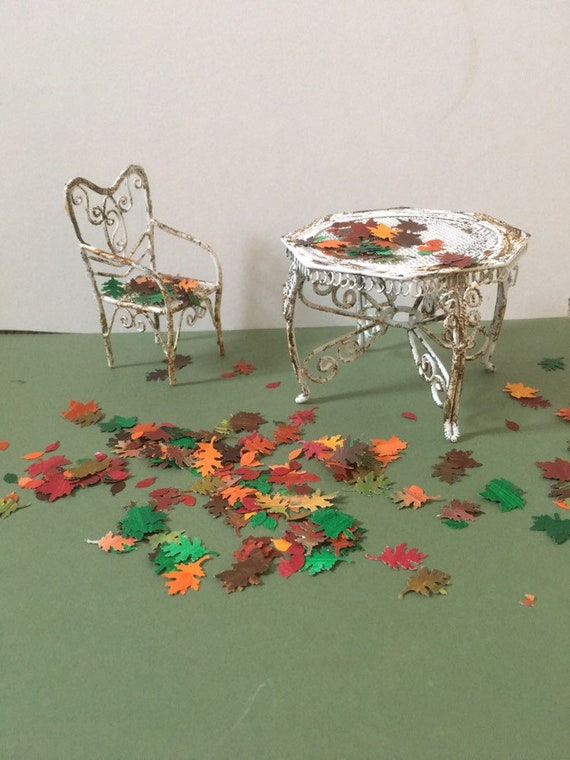 CD25 AUTUMN//FALL LEAVES MINIATURE DOLLHOUSE 1:12 SCALE KITCHEN TOWEL SET