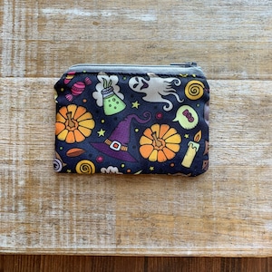 Monedero de Halloween, monedero de Halloween, monedero negro tipo ataúd, porta identificación, bolsa de tela, bolsa gótica con cremallera, regalo de Halloween.