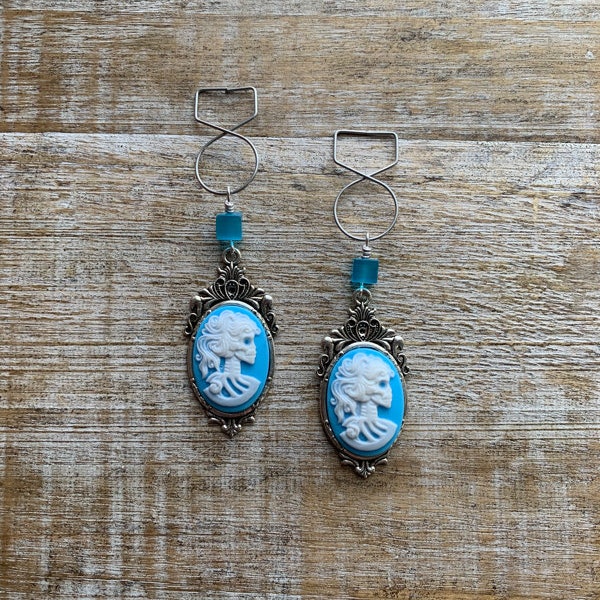 Skull Cameo Blue Tunnel Gauge Earrings Peach Gothic Pink Skeleton Skull Black Vintage Victorian Cameo Clip On Earrings Ear Hangers Gauges