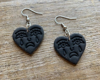 Crying Heart Ohrringe Polymer Clay Herz Schwarz Gothic Traditionelles Tattoo Ohrringe Checker Tunnel Gauge Statement Ohrringe 90s Crying Clip On