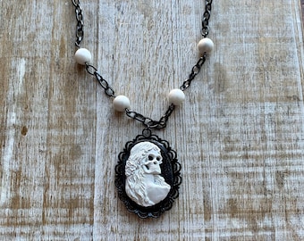 Gothic Cameo Necklace Skull Polymer Clay Necklace Gothic Victorian Necklace Cameo Clay Necklace Victorian Cameo Necklace Jade