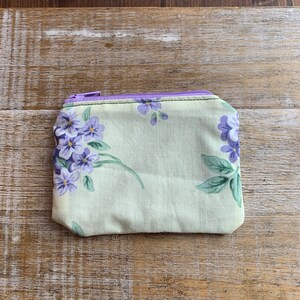 Vergissmeinnicht Münztasche Upcycled Fabric Bag Lila Geldbörse Geldbörse Floral Portemonnaie Ausweishalter Stoff Geldbörse Kleine Gelbe Kleine Taschen