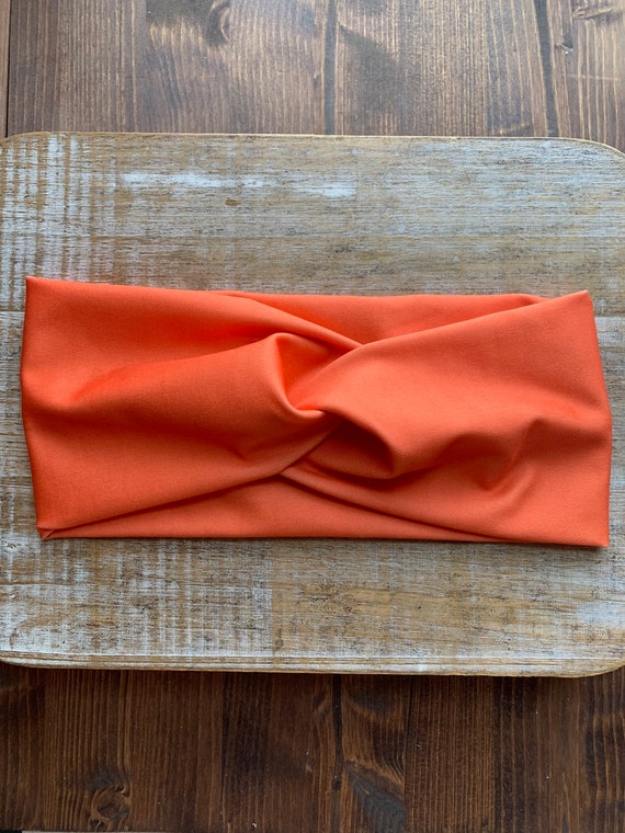 Orangefarbenes Kunstleder-Stirnband Für Damen – Geknotet, Breit, Trendig, Bequem & Vielseitig Einsetzbar