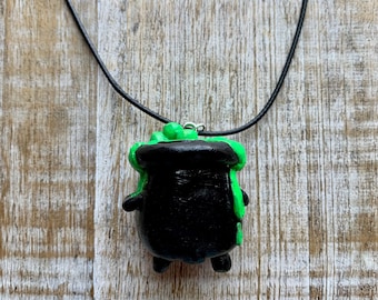 Collar de caldero de brujas Collar de caldero de Halloween Collar de limo Collar de brujas Brujas elaboran pociones Caldero Encanto Collar extraño