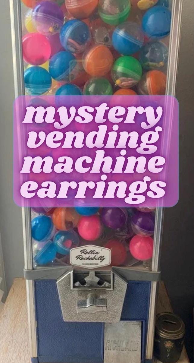 Cápsulas misteriosas Brincos Máquina de venda automática Brincos Mistério Lucky Dip Gashapon Surpresa Aleatório Novidade Tiktok Viral Gatchapon Brincos
