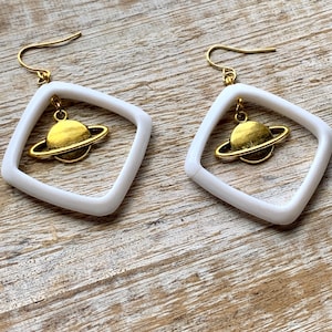 Space Celestial Earrings Art Deco Saturn Space Planet Earrings Gold Gift Space Saturn Clip On Earrings Ear Hangers Ear Weights Gauges