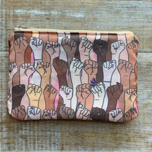 Cartera de empoderamiento de la mujer Bolso de mujer Monedero Bolso de tela grande de maquillaje con puño feminista Bolso con cremallera para mujeres