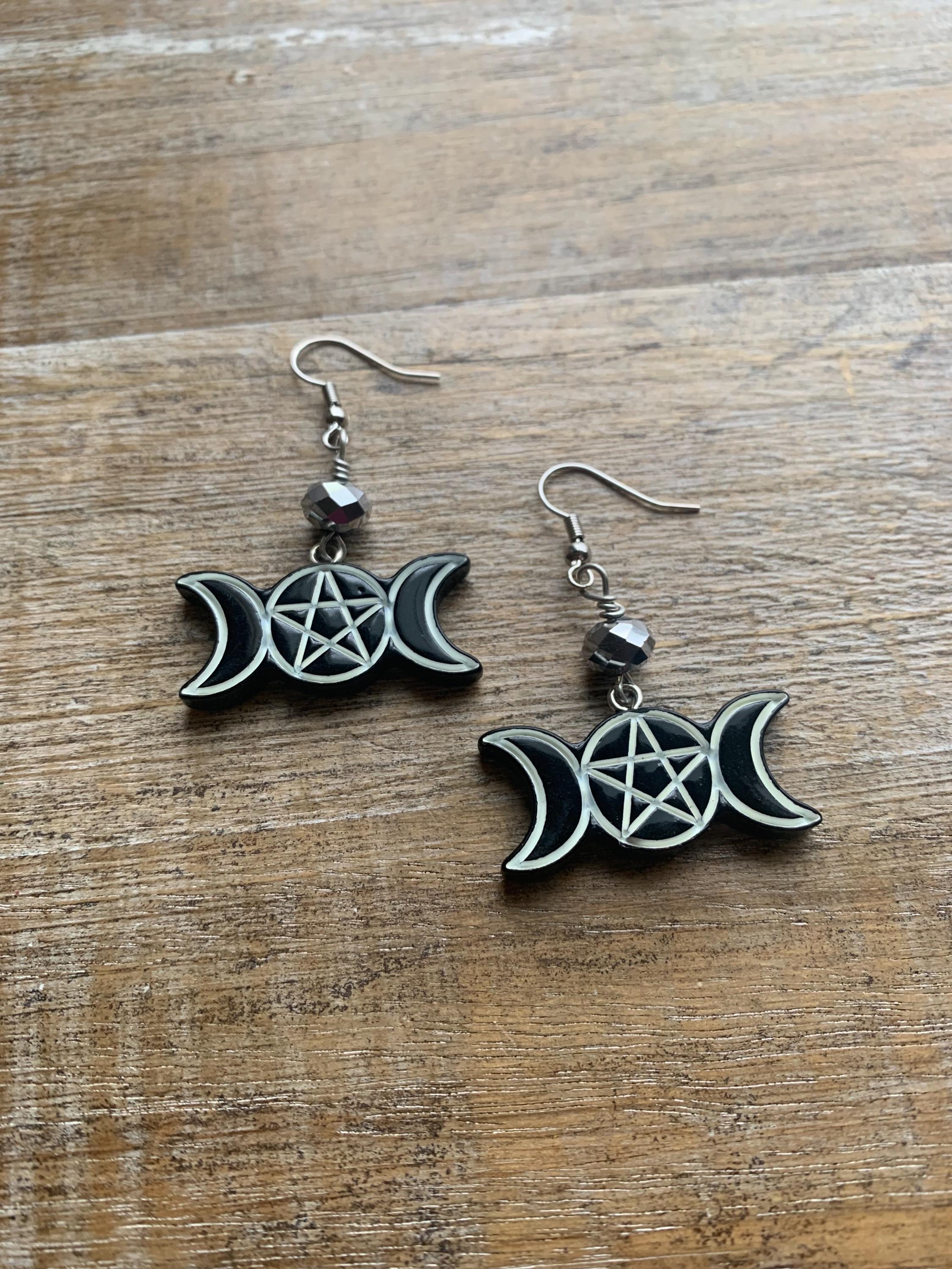 アクセサリー MM: Crescent Moon Pentagram Earrings RM Pentagram Earring Crescent Moon | Charm And Amulet™