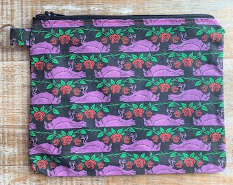 Halloween Makeup Pouch Dead Bird Raven Gothic Cosmetic Bag Weirdcore Cosmetic Bag Bird Makeup Bag Fabric Bag Rose Zipper Pouch Gothic Gift