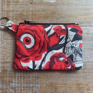 Monedero con forma de ojo malvado, monedero de Halloween, monedero de rareza espeluznante, portadocumentos, bolsa de tela, bolsa con cremallera de rosa roja, regalo gótico con ojos inyectados en sangre