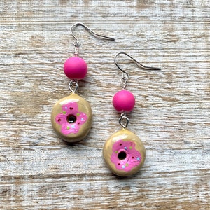 Doughnut Earrings Pink Donut Earrings Polymer Clay Donuts Sprinkles Earrings Donut Gift Food Adorable Donut Clip On Earrings Ear Hangers