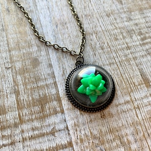 Succulent Necklace Garden Scenery Terrarium Glass Necklace Polymer Clay Succulent Jewelry Bronze Cute Gardening Cottagecore Necklace
