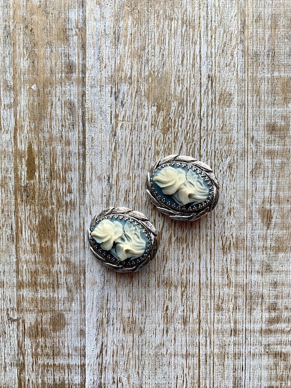 Vintage Whiting & Davis Co Clip On Cameo Rose Earr