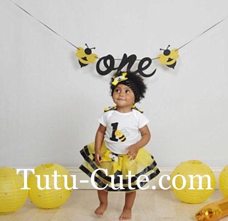 1st birthday bee outfit