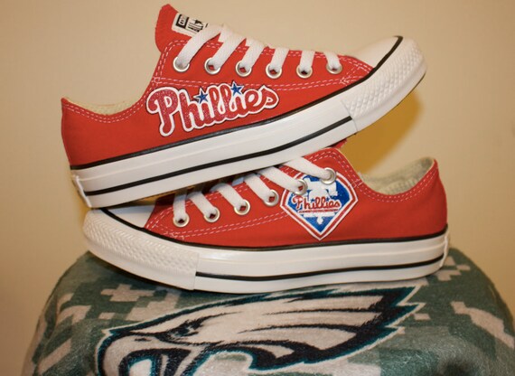 Custom Phillies Low-Top Converses shoes 