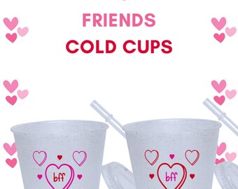 Tazas, vasos y marcapáginas para niños para el Día de San Valentín