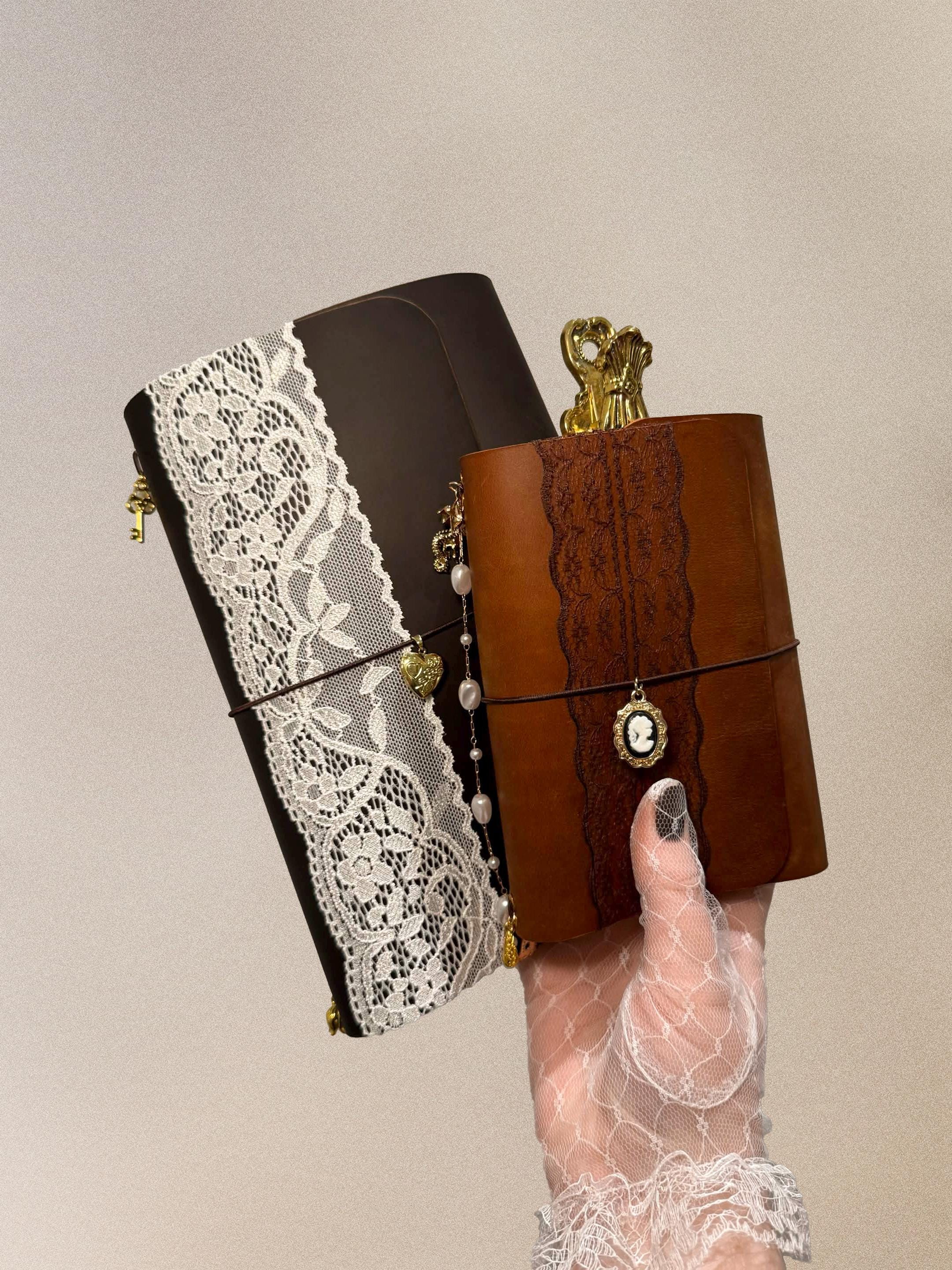 Leather Trifold Traveler's Journal – Size A6 & A5, Handmade and