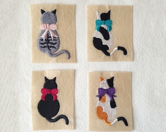 Ensemble de mini chats--motif de broderie machine