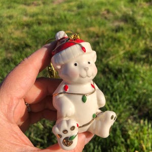 Vintage 1999 Lenox Christmas Bear “Tangled” Ornament Original Box Christmas Bear Collectible Teddy Bear Wrapped In Christmas Lights
