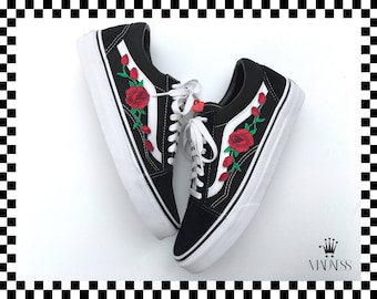 vans n roses old skool
