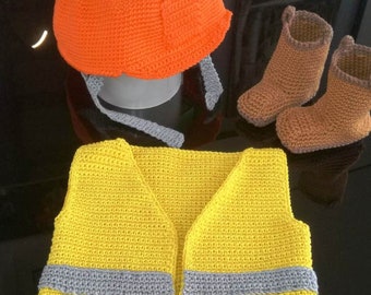 Personalized birth gift: construction site outfit for baby with helmet, bib and boots. Other possible professions