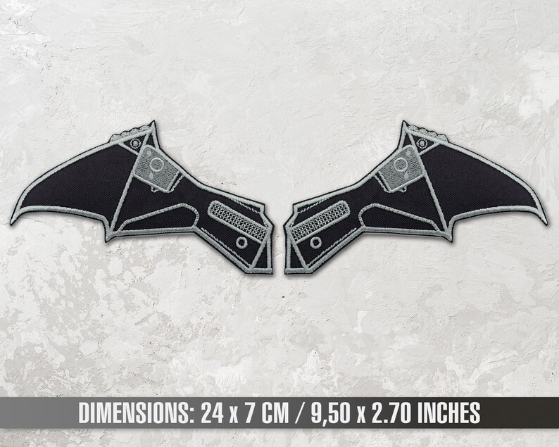 Robert Pattinson Battinson The Batman 2021 Chest Emblem Logo Batarang Iron-on Embroidered Patch