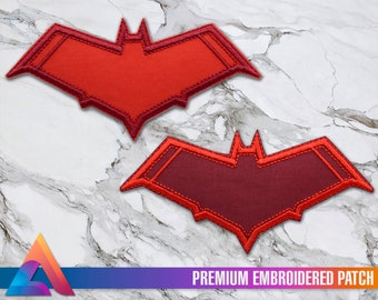 Red Bat Batarang geborduurde opstrijkpatch, cosplaykostuum (strijkijzer of haaksluiting)