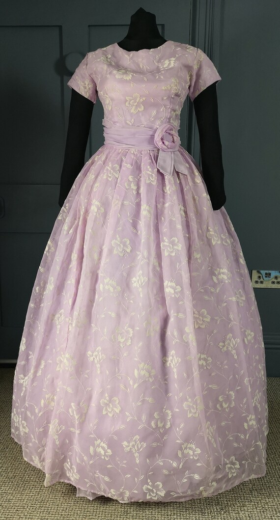 Pretty & Kitsch 1950s Vintage Floral Print Party D