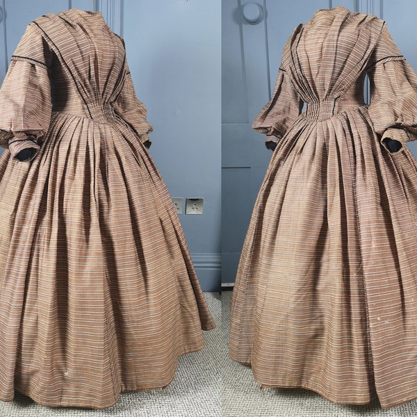 Smart 1840s / 1850s Striped Silk Crinoline Day Dress - Victorian Antique Fashion