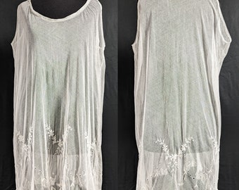 Antique / Vintage Fashion 1920s Flapper Embroidered Lace Slip / Chemise