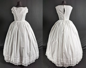 Antique Fashion Victorian c. 1860s crinoline era girls petticoat